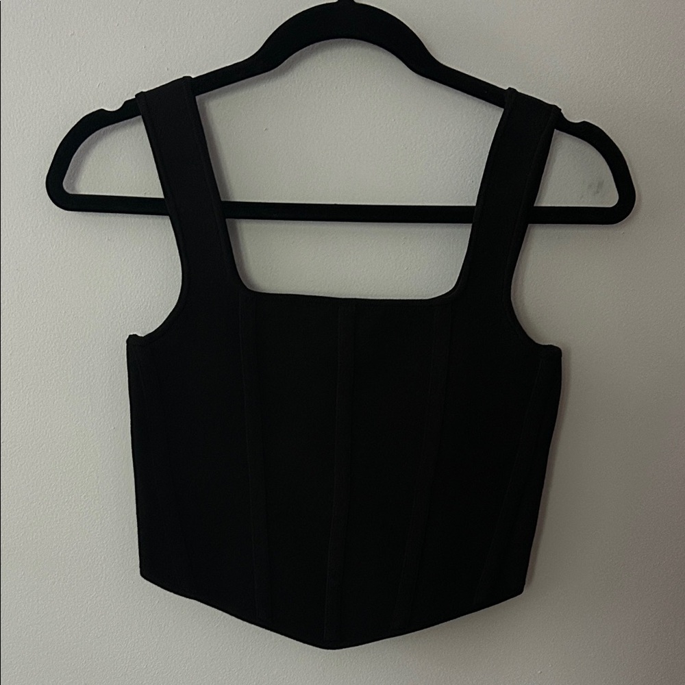 Black Sleeveless Women's Top